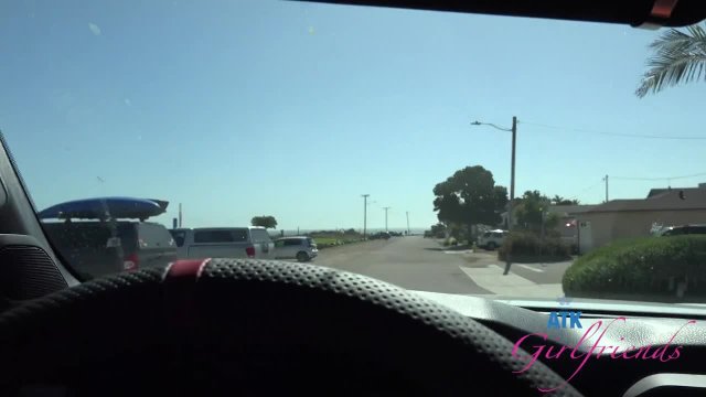 Превью Горяченькая прогулка с порно-актрисой № 46901